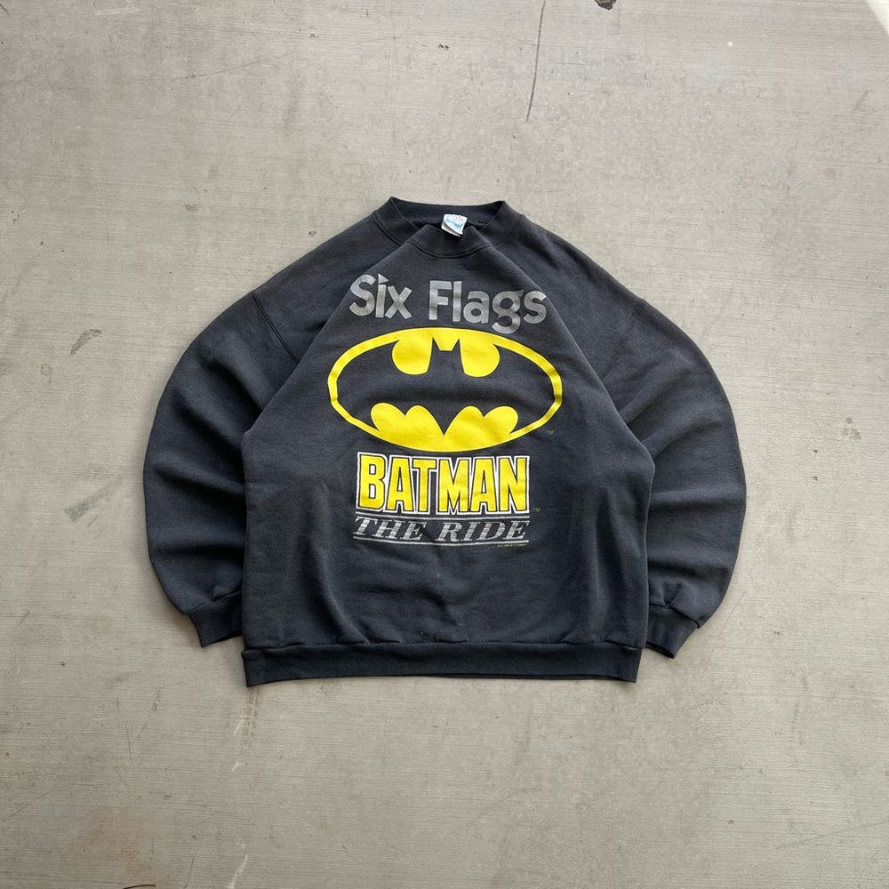90’s Six Flags Batman Black and Yellow Men's Crewneck Sweater